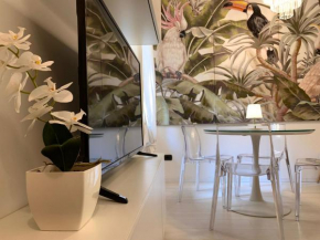 LIA SUITE